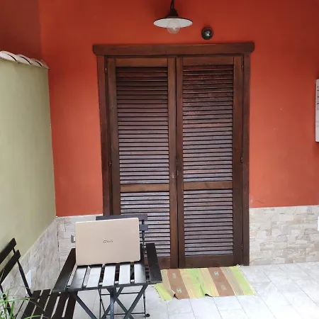 ヴィラ La Casa Dei Poeti
